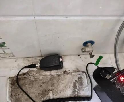 徐水区屋顶漏水维修公司分享下卫生间漏水的危害及解决方法